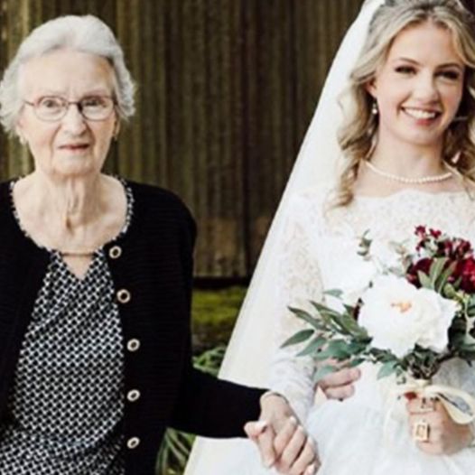 Bride wears grandma’s wedding dress from 1961 down the aisle – that she stored in a garbage bag